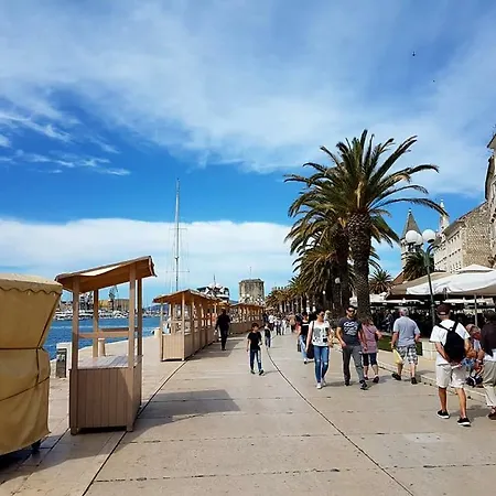 Luxury In Apartmant Drago Апартаменти